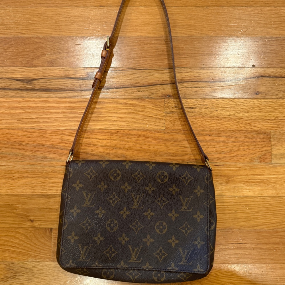 Louis Vuitton Monogram Musette Tango Shoulder Bag